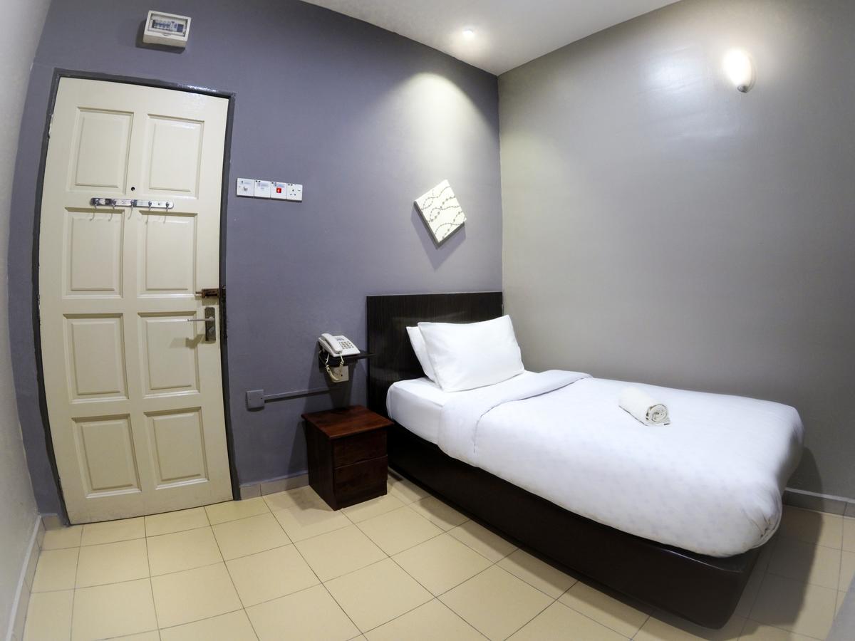 Jv Hotel @ Bandar Tasek Mutiara Simpang Ampat  Εξωτερικό φωτογραφία