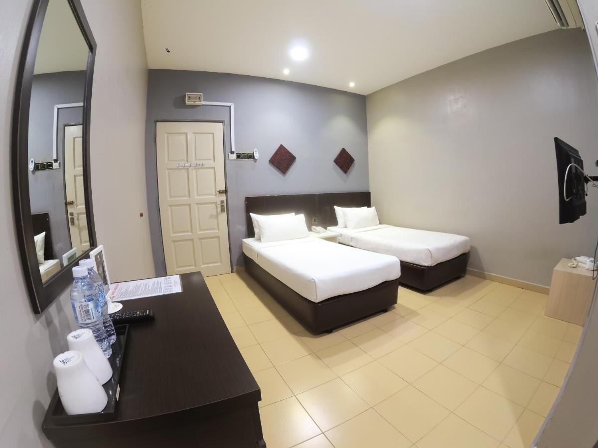 Jv Hotel @ Bandar Tasek Mutiara Simpang Ampat  Εξωτερικό φωτογραφία